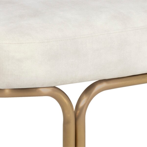 Gwen Bench